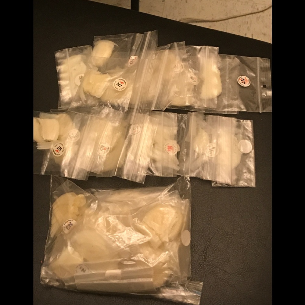 Assorted nail tips